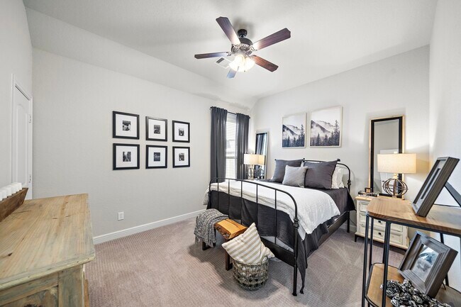 Building Photo - 19103 Heather Downs Ct