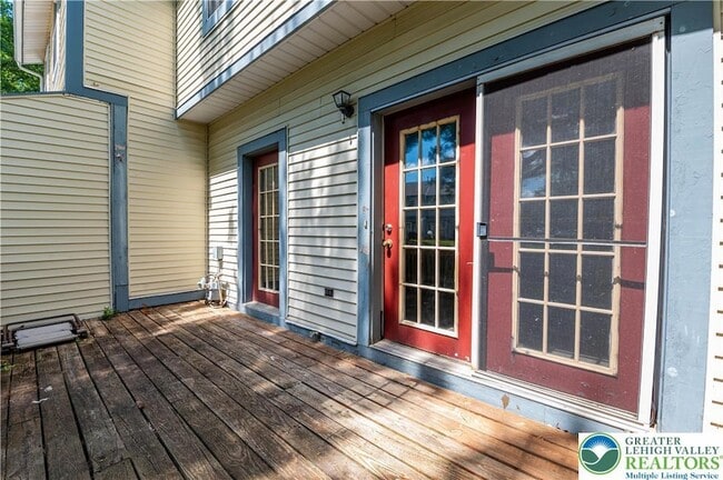 Building Photo - 109 Freedom Ct