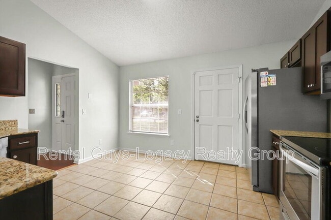 Building Photo - 3633 Carol Ann Ln
