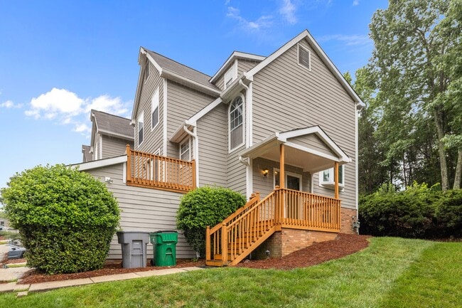 Building Photo - 8910 St Pierre Ln