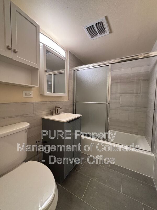 Building Photo - 1245 Race St