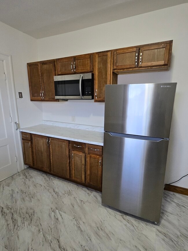 Building Photo - 4235 Trumbull