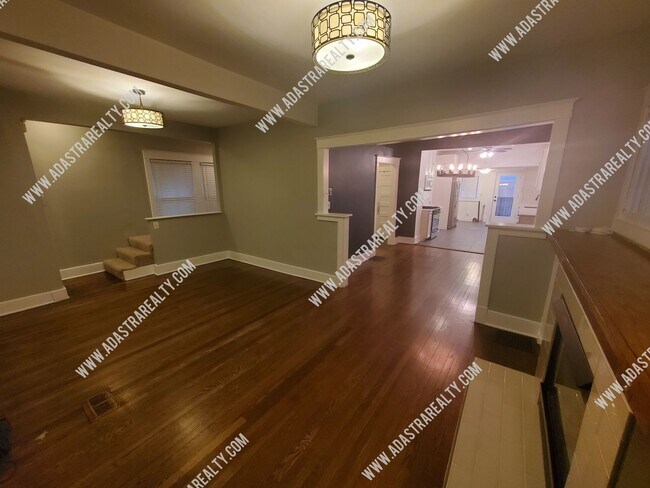 Building Photo - 4521 Fairmount Ave
