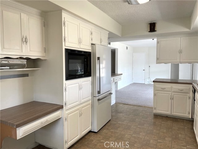 Building Photo - 3001 Coleridge Dr