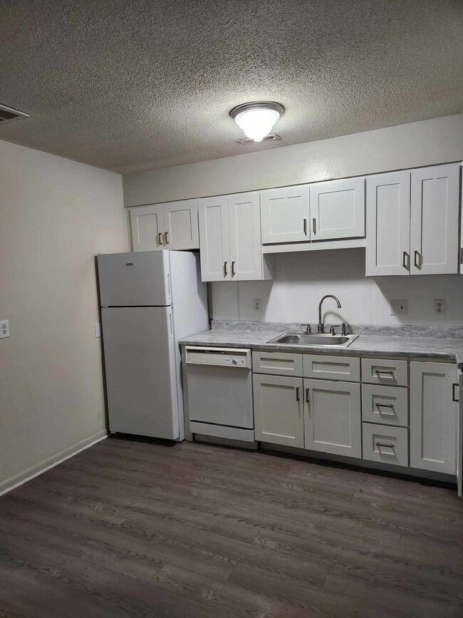 Building Photo - PRE-LEASING SUMMER/FALL 2026 ~ Woodall Apartments ~ 1 Bedroom blocks from NCSU Campus ~ Pets Alowed