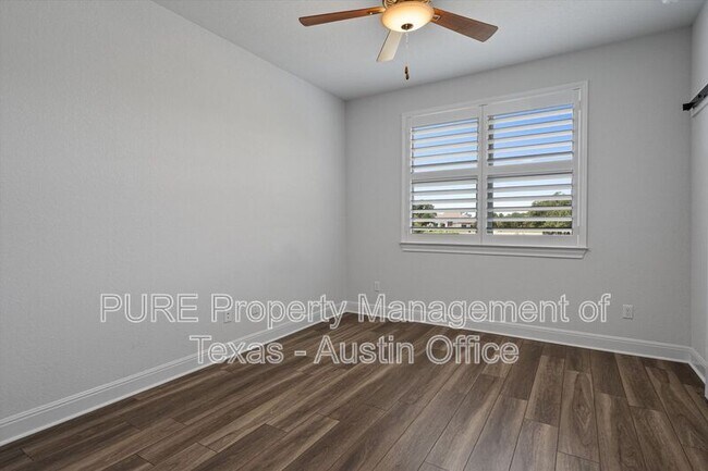 Building Photo - 1138 Woodpark Ln