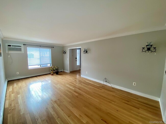 Building Photo - 404 Mountain Laurel Dr