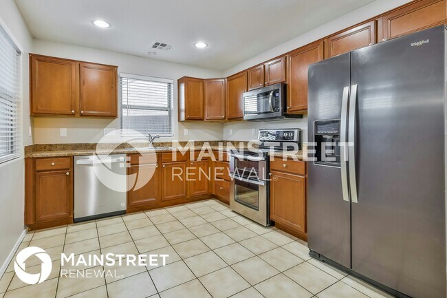 Building Photo - 3117 E Harrison St