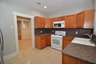 Building Photo - 7602 Blessing Ave