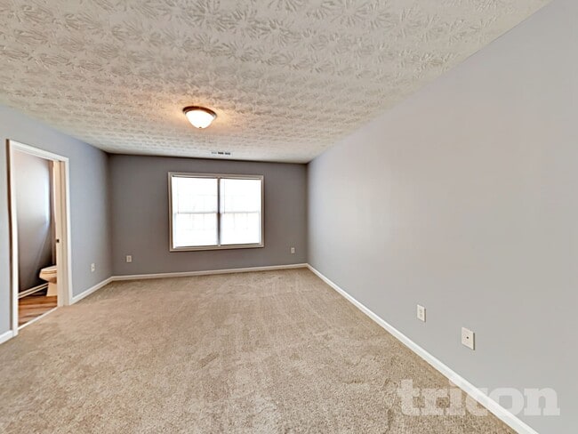 Building Photo - 1710 Meadow Trace