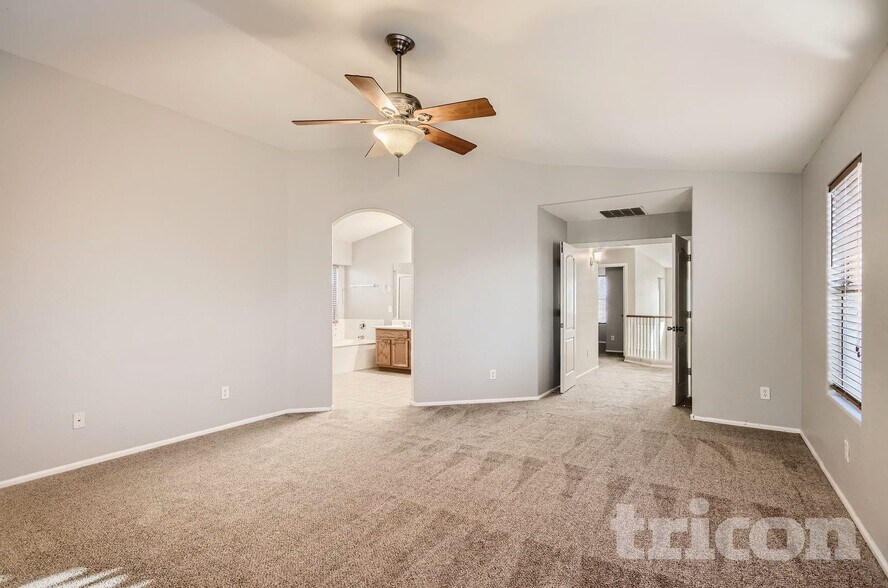 Building Photo - 45063 W Jack Rabbit Trail