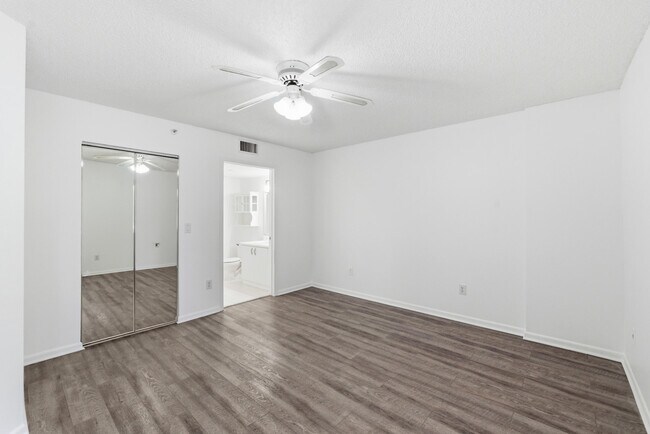 Building Photo - 9511 Weldon Cir