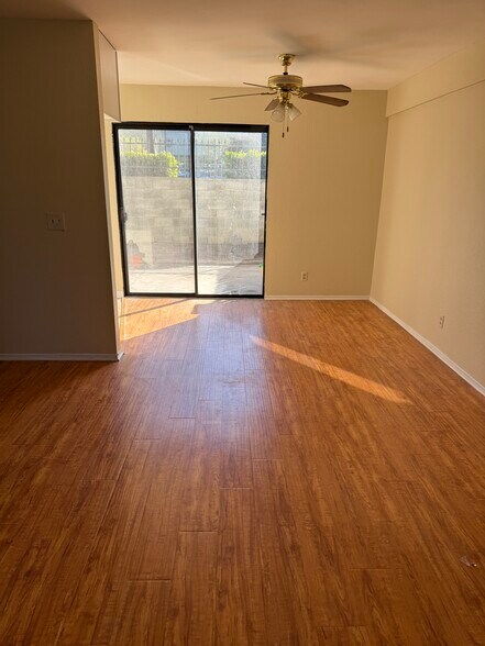 Living and dinette room - 8900 Foothill Blvd