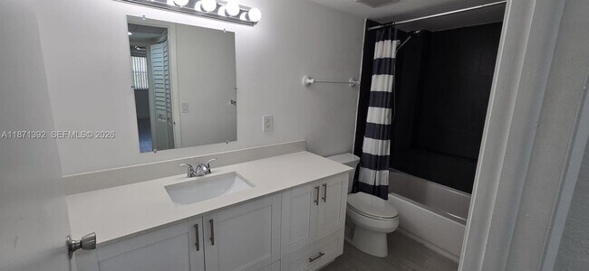 Building Photo - 8323 Lake Dr