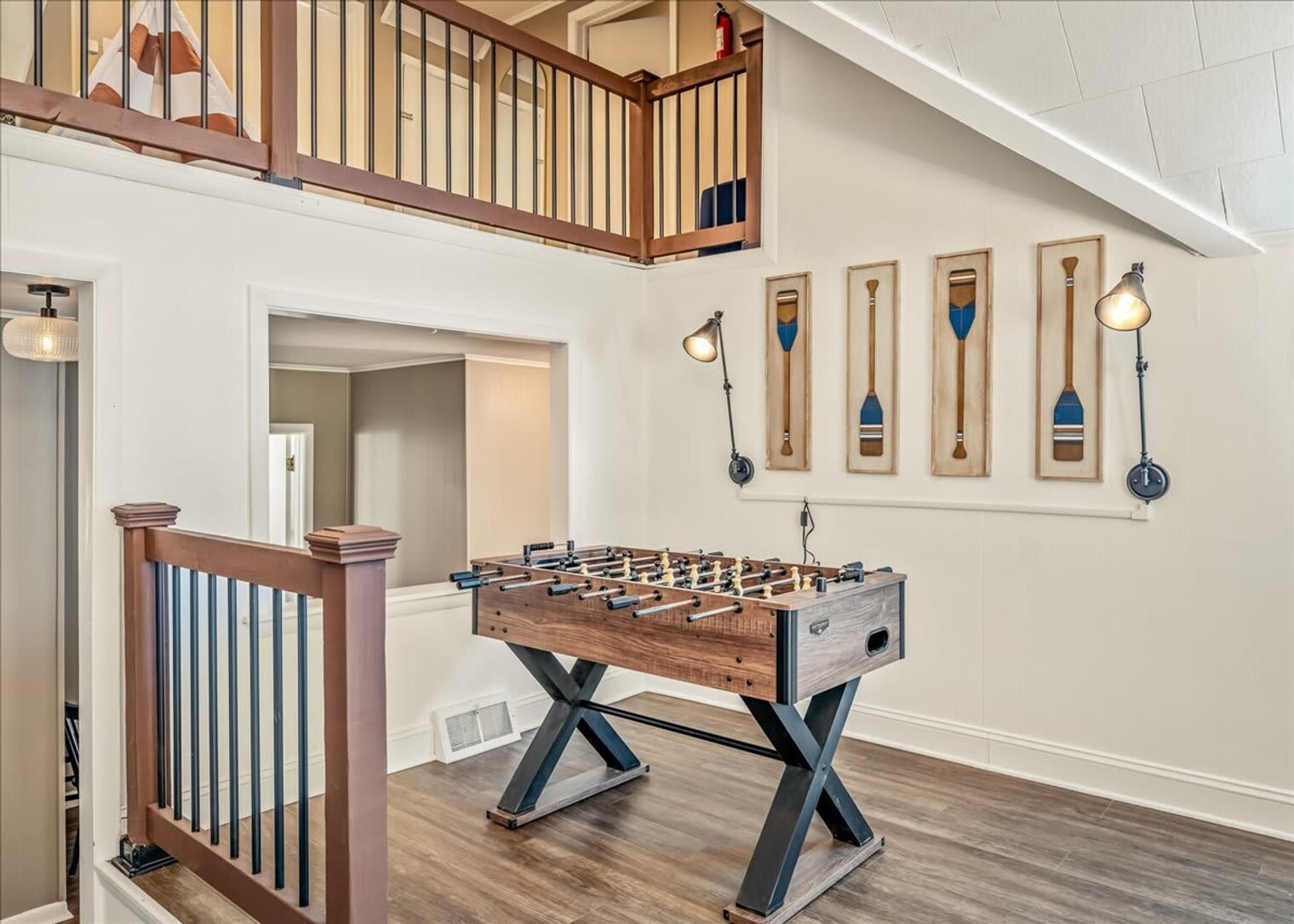 Building Photo - 117 Pond Rd