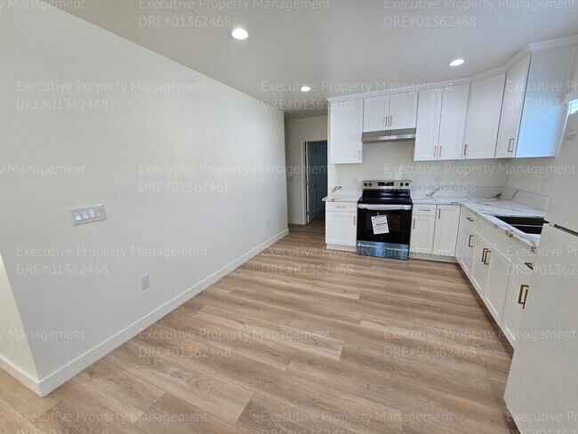 Building Photo - Newly constructed 3 bedroom/ 2 bathroom **...