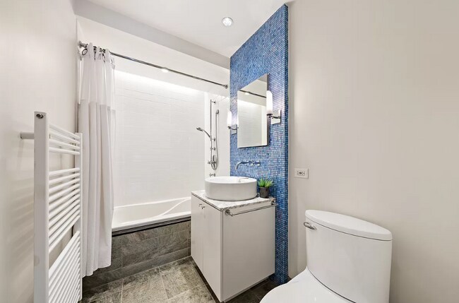 Building Photo - 50 Orchard St