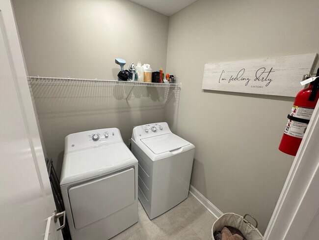 Building Photo - 3BR/3.5BA For Rent