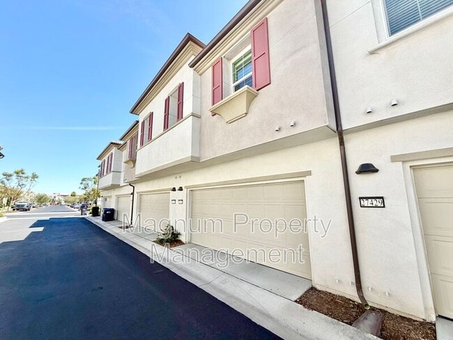 Building Photo - 27417 Georgetown Dr