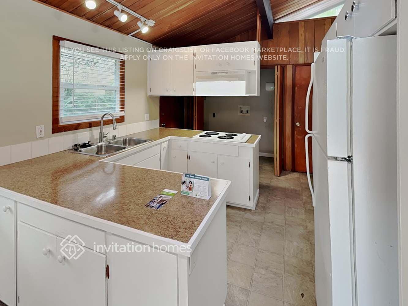 Building Photo - 118 140th St SW