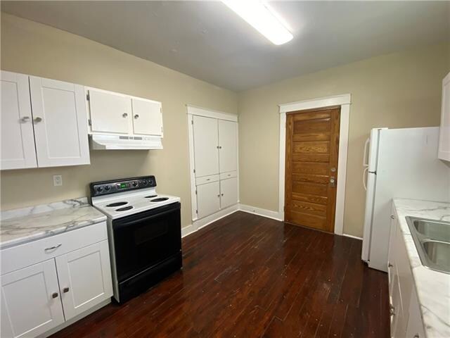 Building Photo - 8328 Forshey St