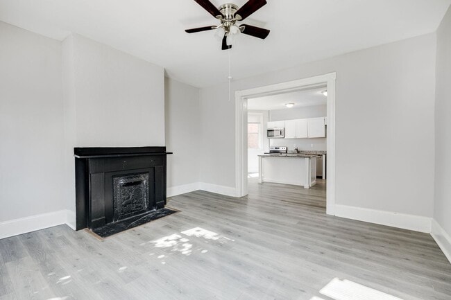 Building Photo - 2902 Barton Ave