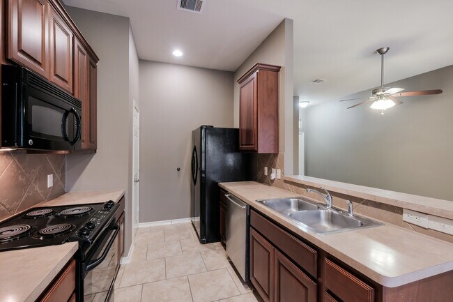 Building Photo - 6902 Terra Rye