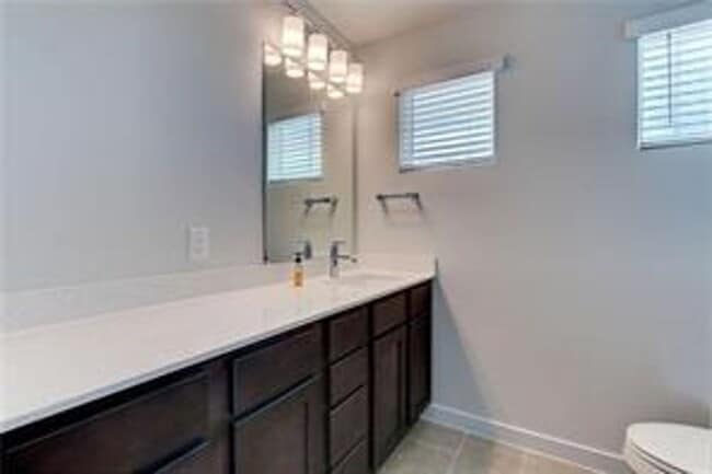 Building Photo - 15009 Ryman Rd