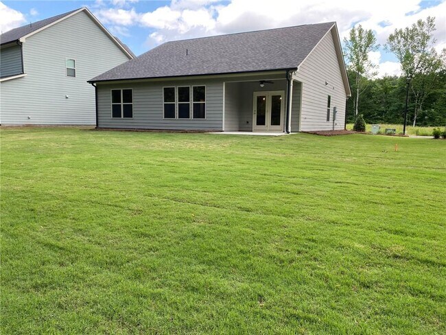 Building Photo - 244 Blue Dragon Dr