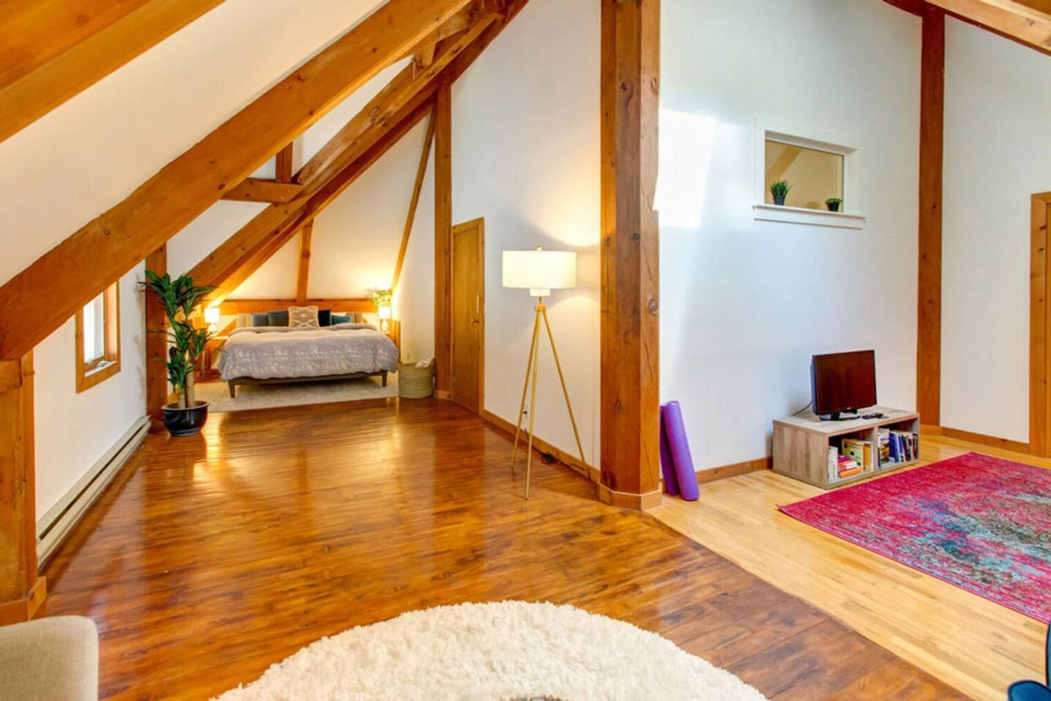 Building Photo - 93 Zych Rd