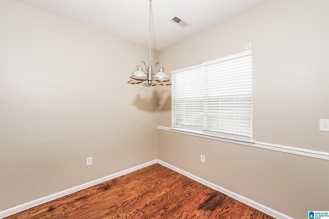 Building Photo - 209 Ashford Dr