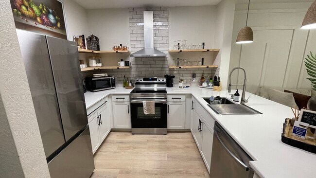 Building Photo - 3176 Feltrim Pl