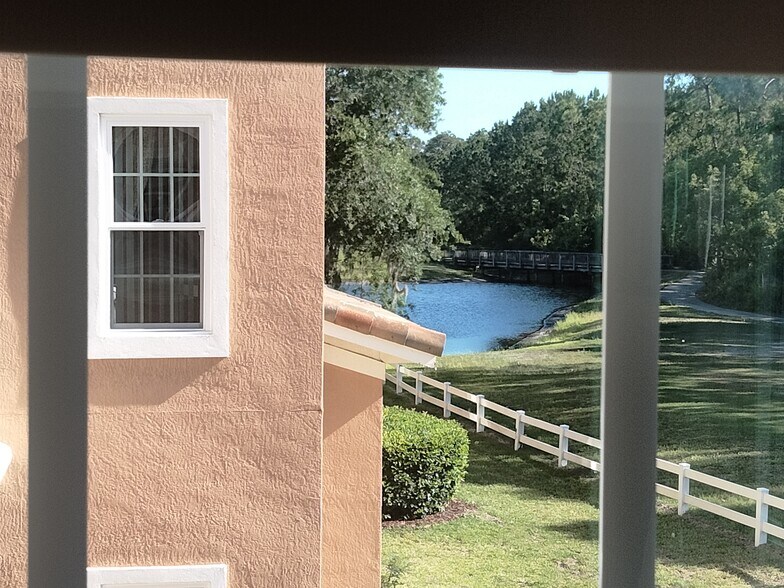 Building Photo - 520 Florida Club Blvd