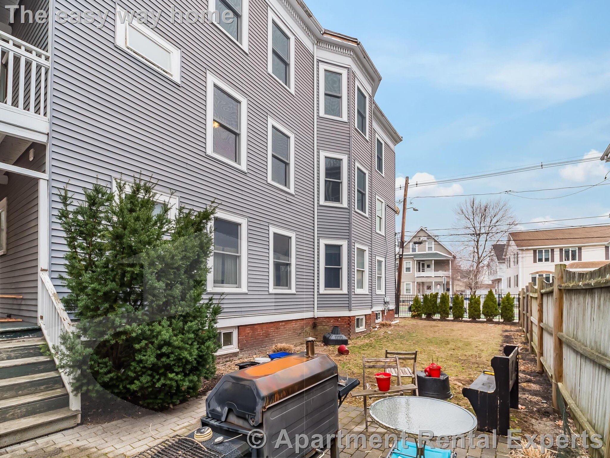 Building Photo - 318 Beacon St