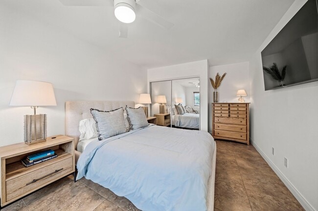 Building Photo - Fully Furnished Rental Imperal Beach