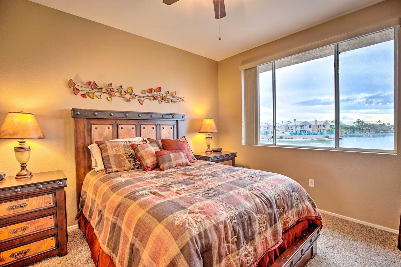 Building Photo - 16013 S Desert Foothills Pkwy