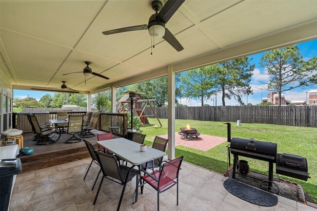 Building Photo - 8535 Morning Oak Ln