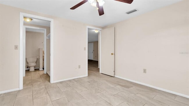 Building Photo - 11241 Snyder Ave