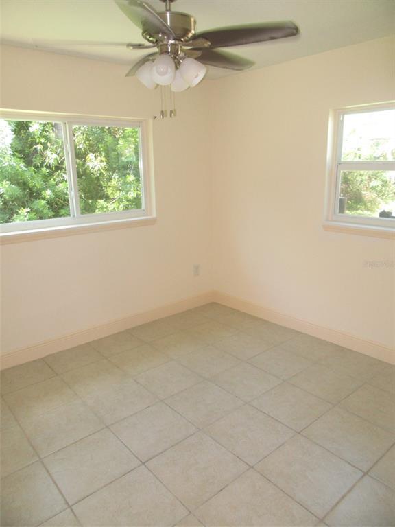 Building Photo - 1110 Coral Ridge Dr