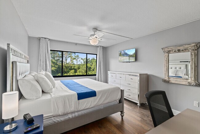 Building Photo - 1054 Lotus Cove Ct