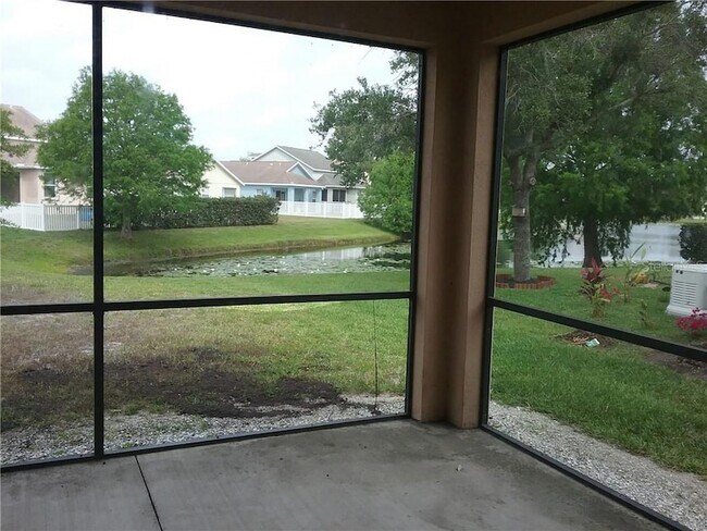 Building Photo - 6246 Blue Runner Ct