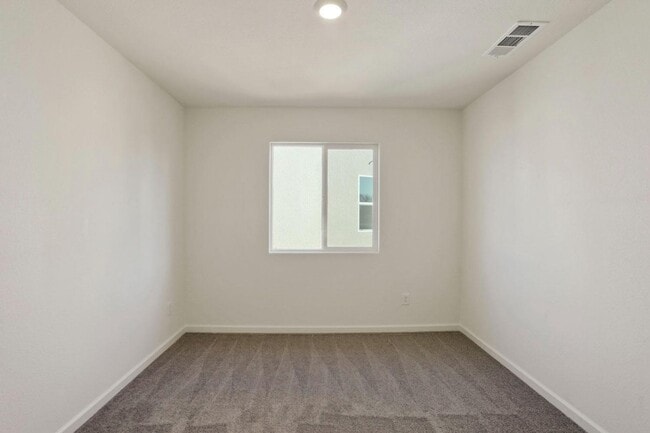 Building Photo - 2 WEEKS FREE RENT November Special - Brand...