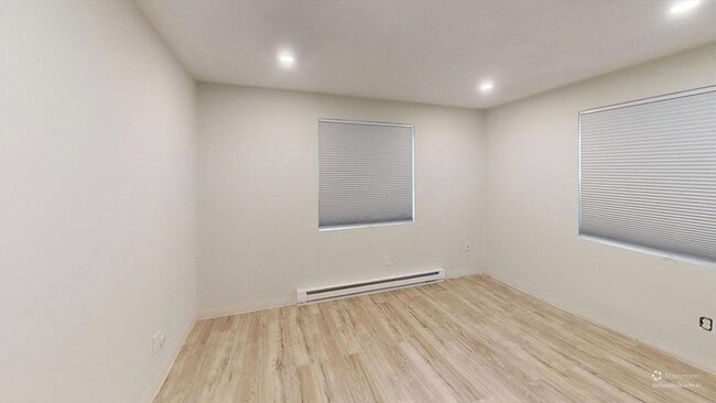 Building Photo - 29 Oconnell Ave