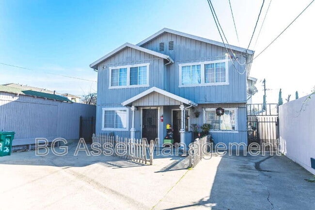 Building Photo - 1426 48th Ave