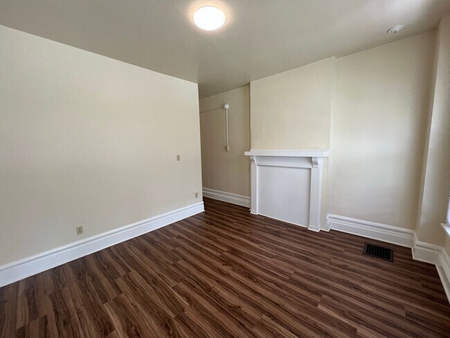 Building Photo - 1843-1847 N. 4th St.