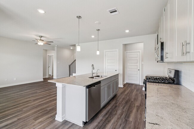 Building Photo - 2614 Wastelbread Ln