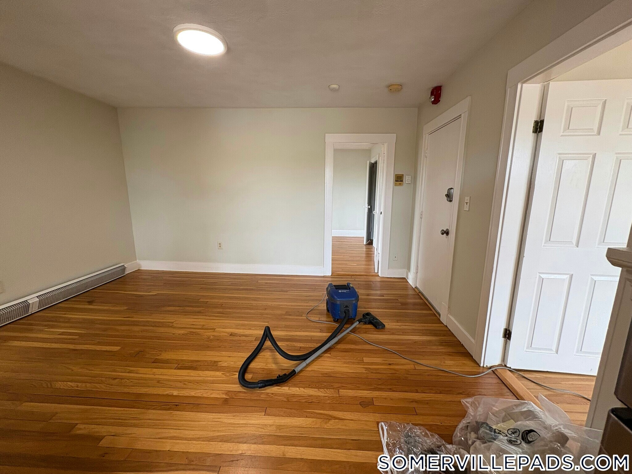 Building Photo - 402 Highland Ave