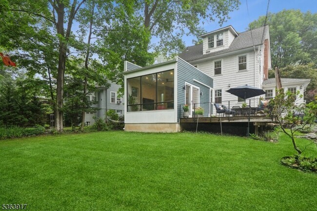 Building Photo - 26 Macopin Ave