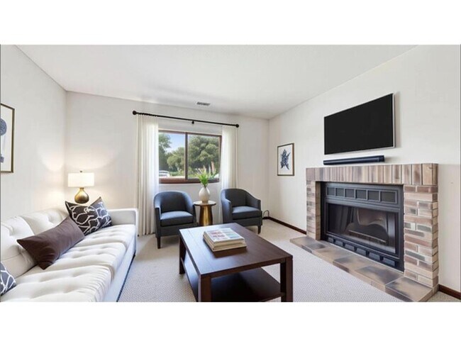 Building Photo - 2509 Cedar Hills Dr