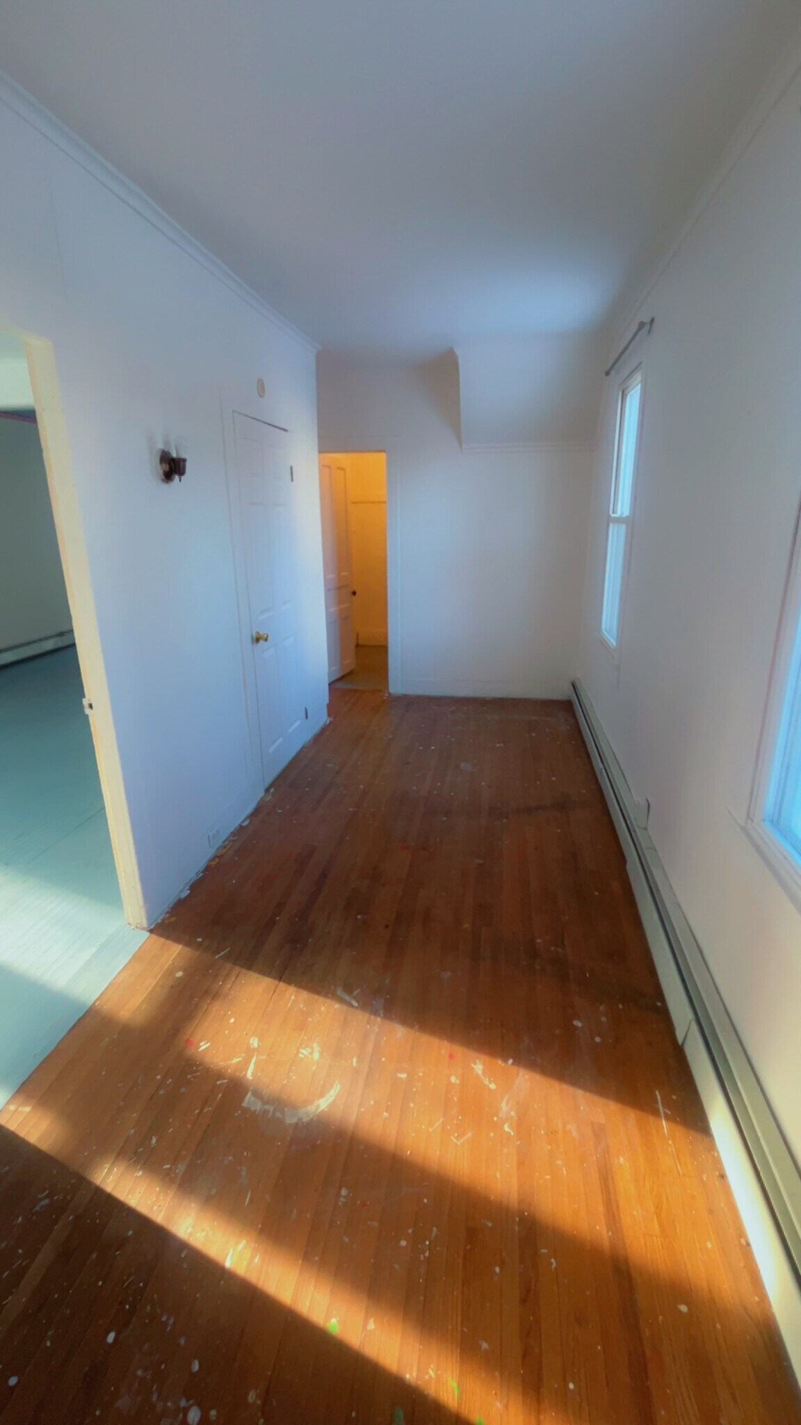 Building Photo - 157 Locust St